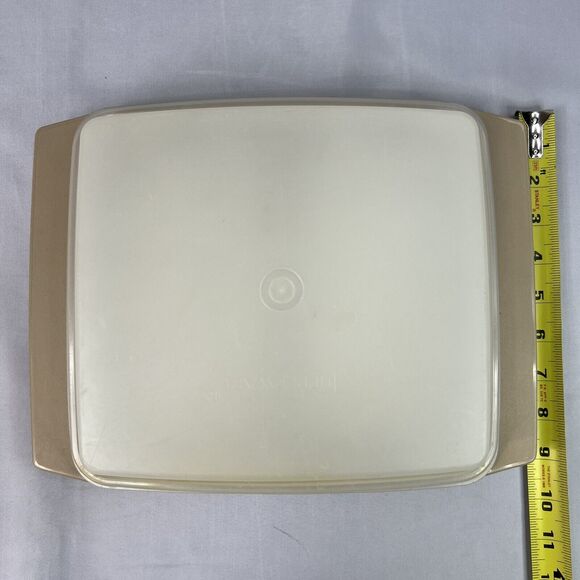 Vintage Original Tupperware Deviled Egg Carrier / Holder - Harvest Gold - Picture 8 of 10